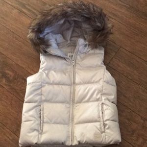 Gap kids primaloft vest